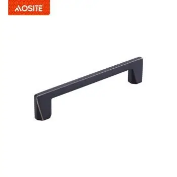 Multi-Point Zinc Alloy Window Handle: High-quality Furniture Hardware Manufacturers 1